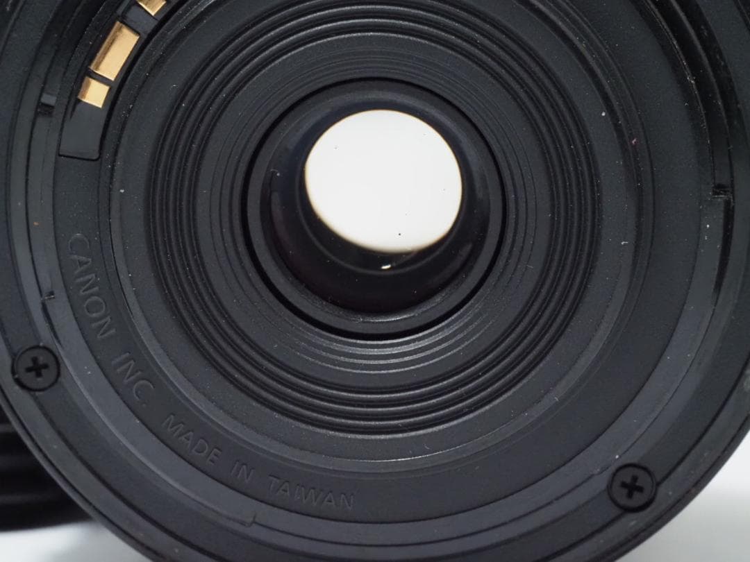 Canon EFS 10-18mmF4.5-5.6 IS STM ズームレンズ