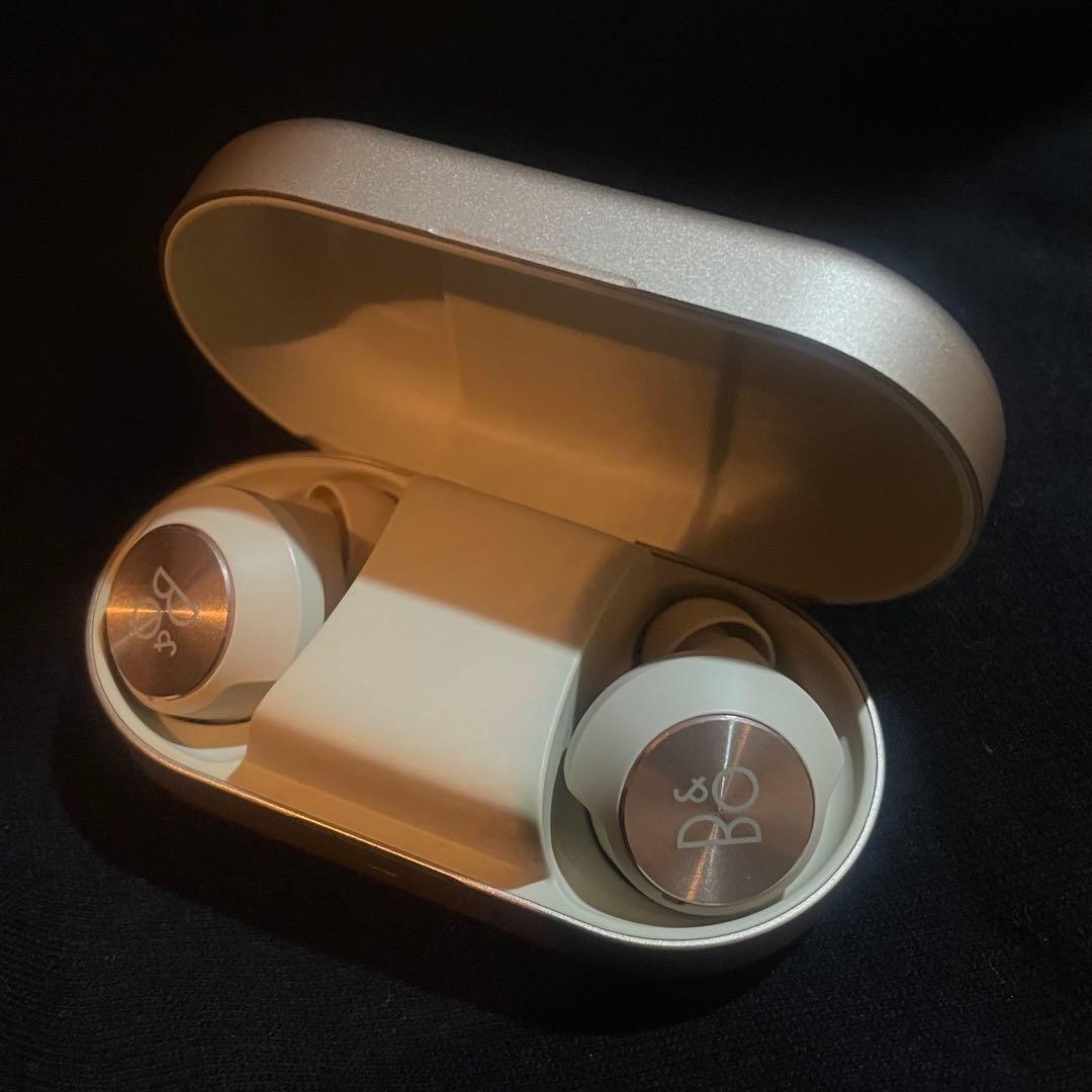 Bang & Olufsen Beoplay EQ Sand ワイヤレスイヤホン