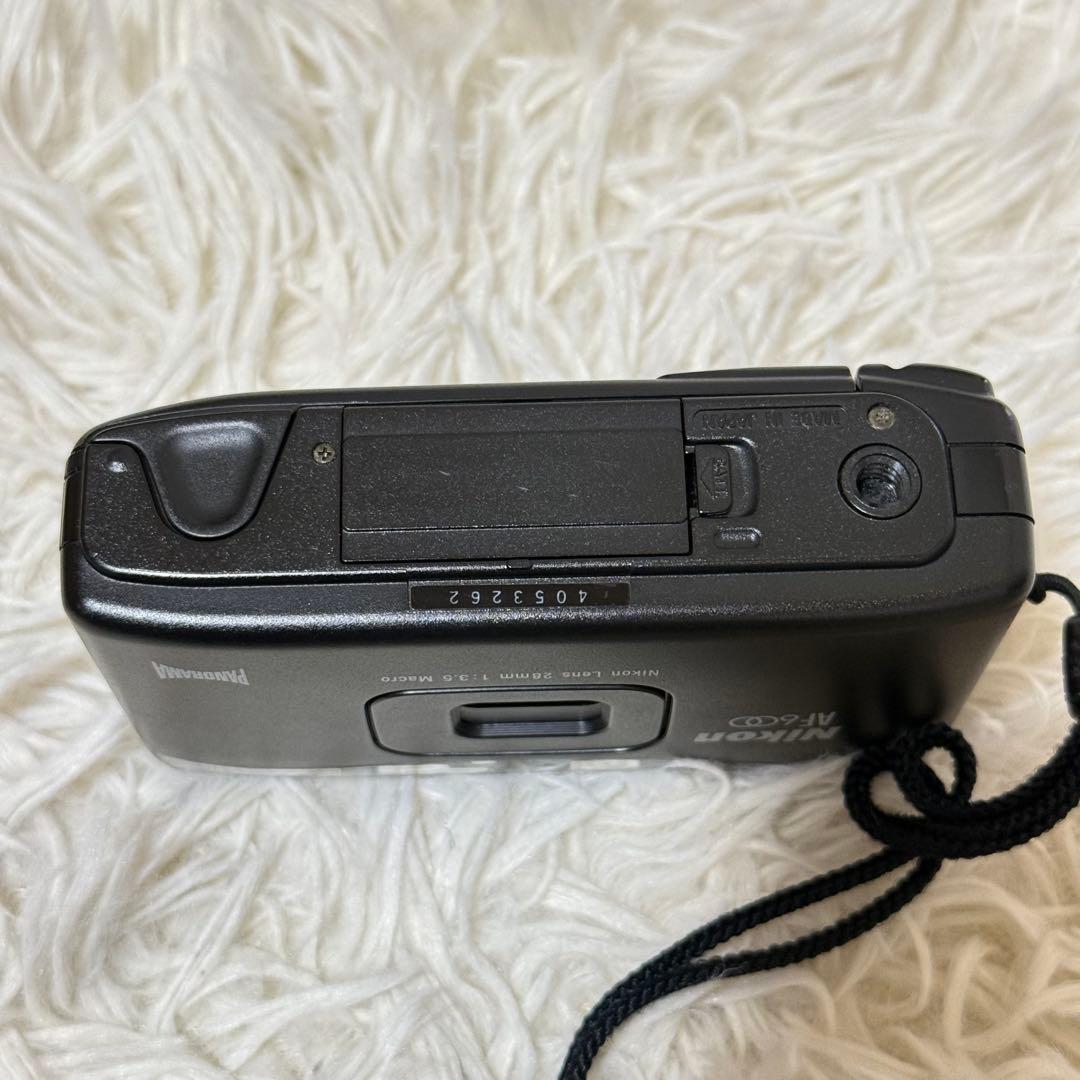 ジャンク Nikon AF600 コンパクトフィルムカメラ