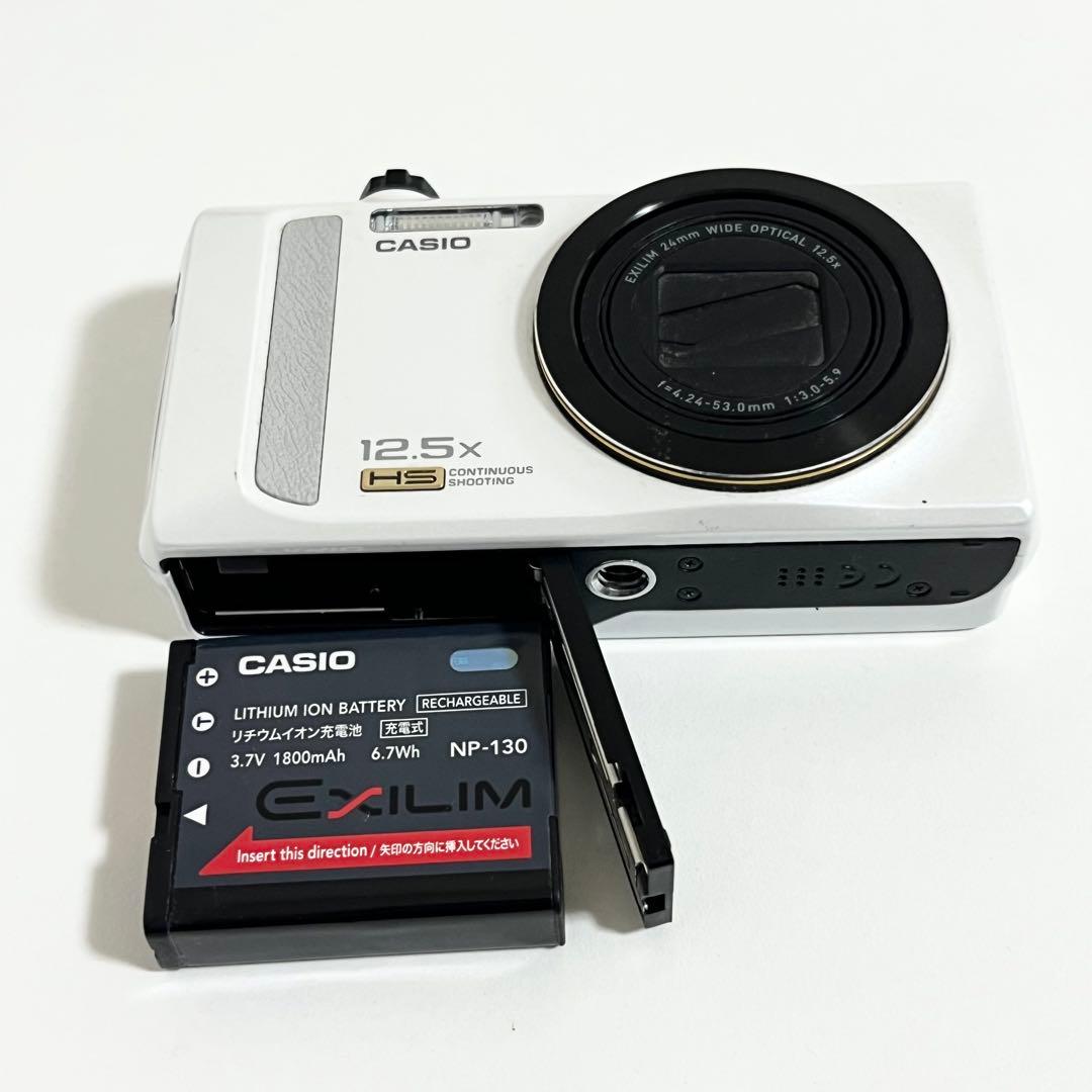 デジタルカメラ CASIO EXILIM EX-ZR200