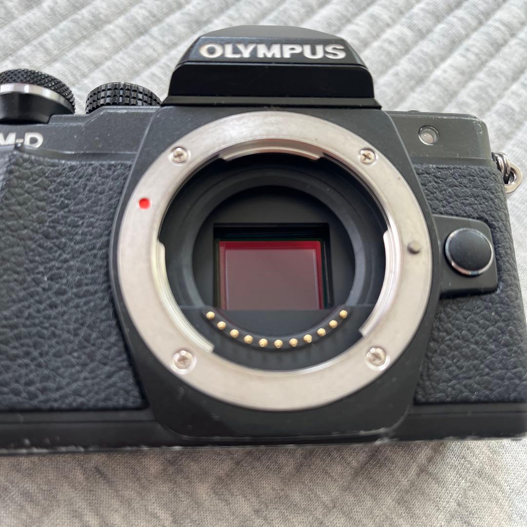 【ジャンク品】OLYMPUS OM-D E-M10 MarkⅡ