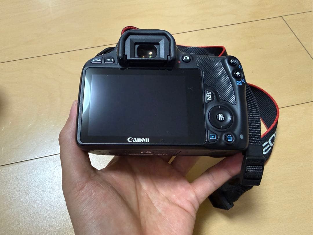 Canon EOS Kiss X7 本体とレンズ2本セット
