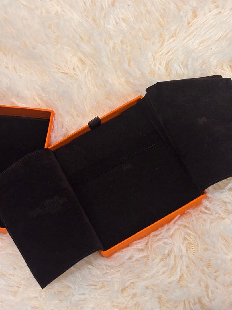 美品なお品♡HERMES ギフト オレンジボックス アクセサリー リボン付