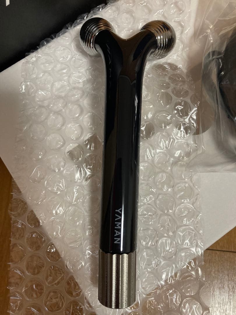【美品】YA-MAN WAVY mini for Salon 美顔器