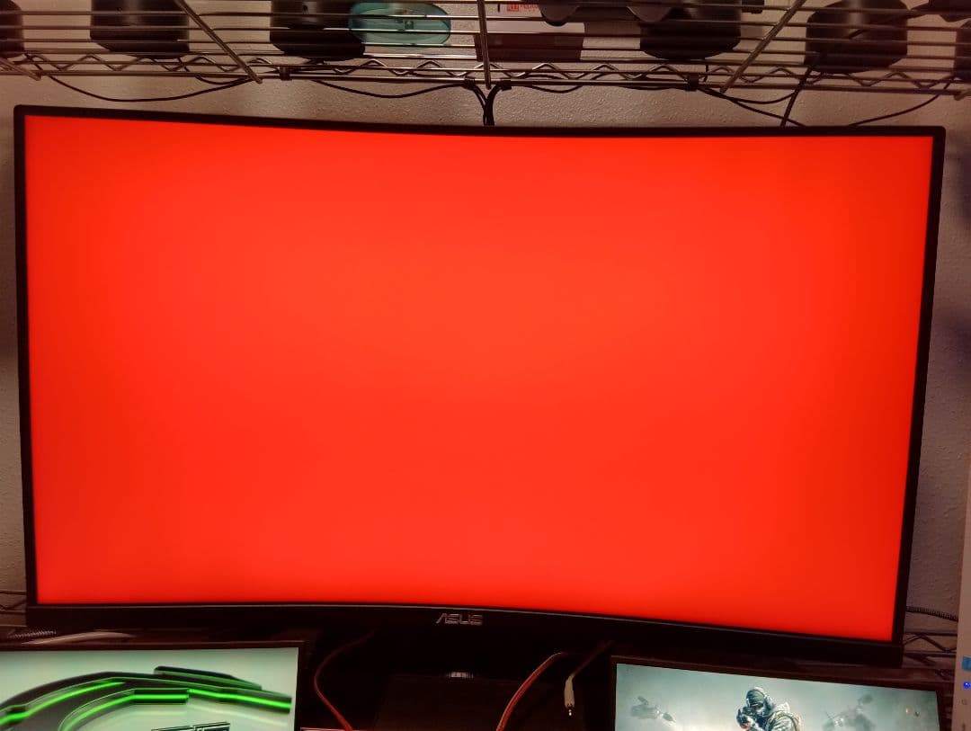 ASUS TUFGaming VG32VQ 31.5型ゲーミングモニター