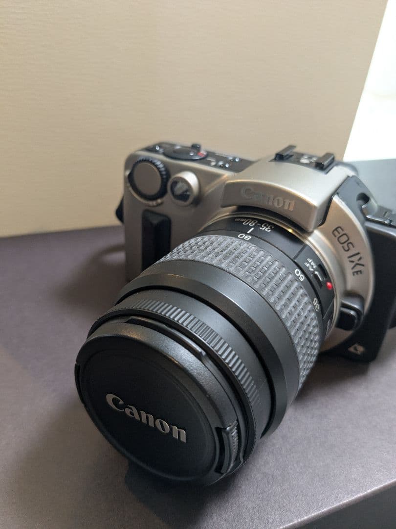 Canon一眼レフカメラEOS IXE、35-80mmレンズ付き良品保証書あり