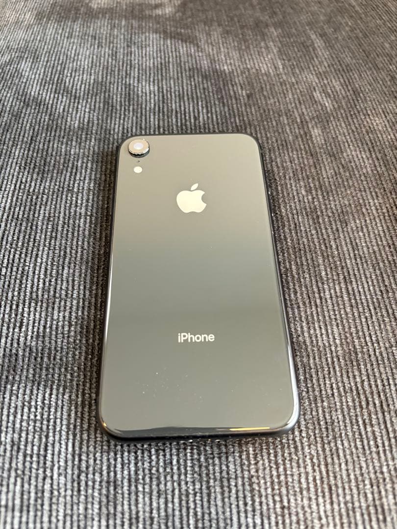 iPhone13mini (iPhone XR付き)