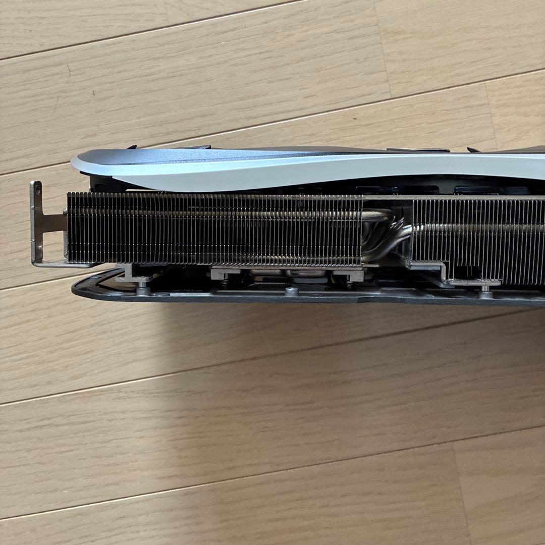 zotac RTX 4090 ヒートシンク　ファン　バックプレート　LED