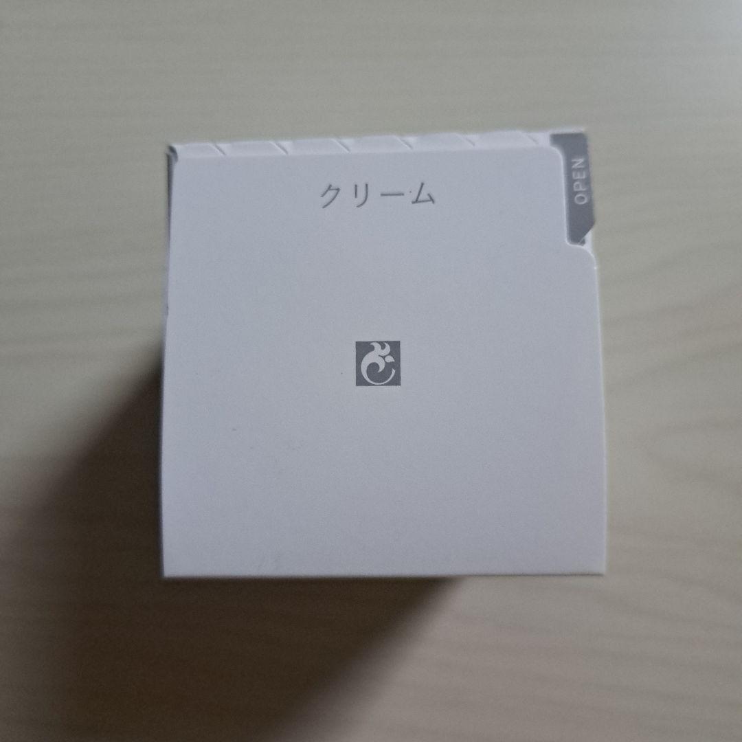 ナリス MAJESTA クリーム 25g