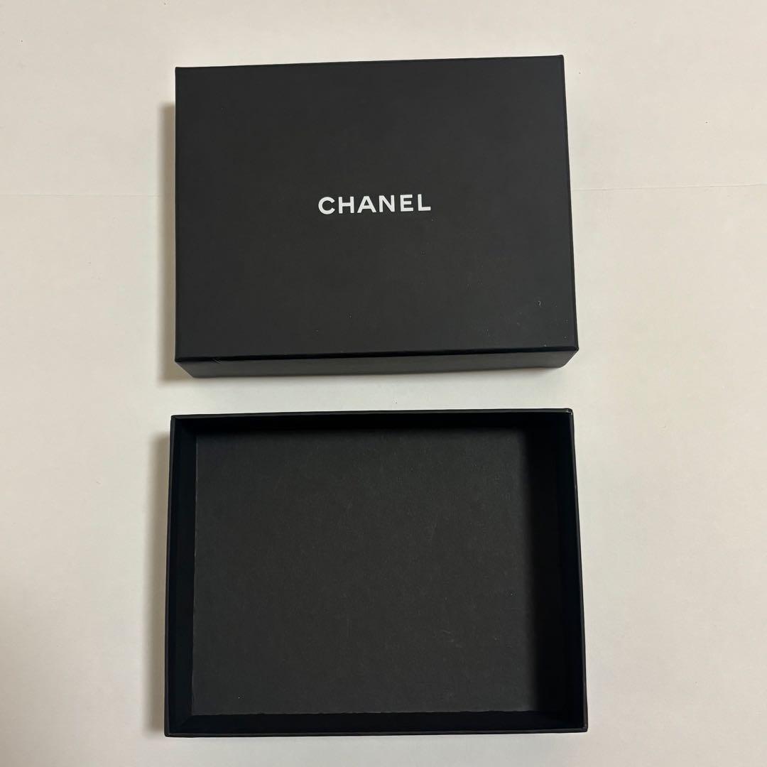 CHANEL シャネル　空箱　ラッピング　リボン　紐　ショッパー　袋　紙袋