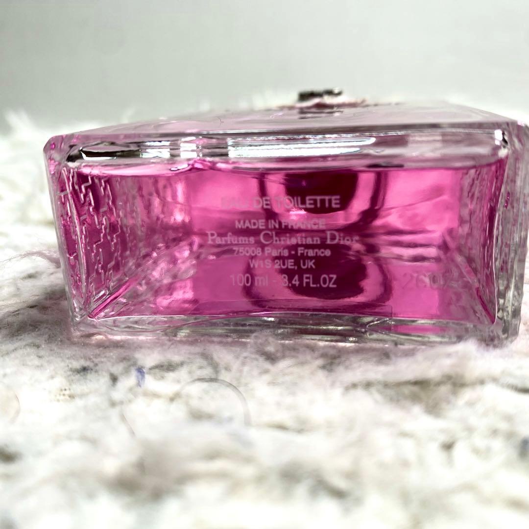 未使用に近い✨Miss Dior Rose Essence 100ml✨