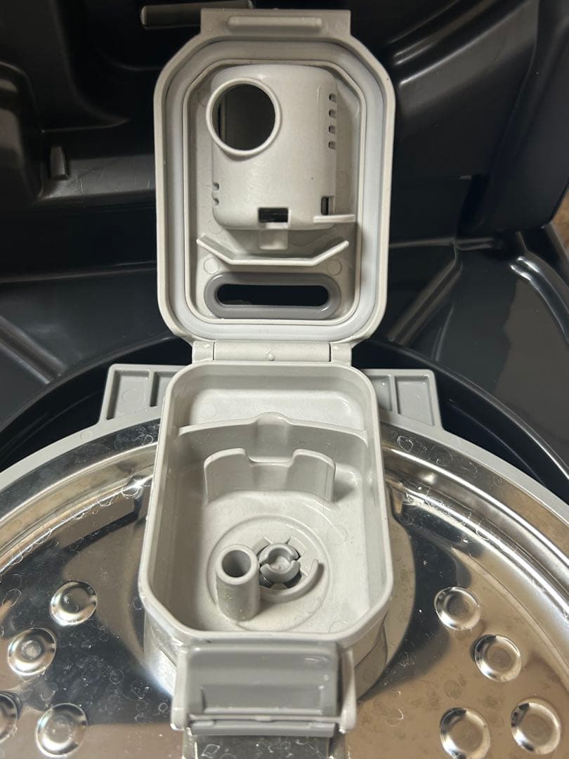 炊飯器　三菱　3.5合 NJ-SE06F-B