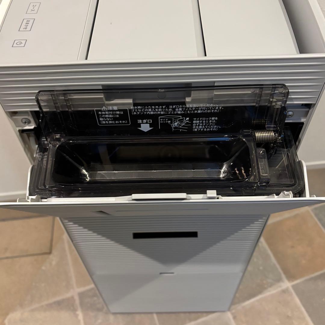 【極美品】DAIKIN ダイキンUV加湿ストリーマ空気清浄機 ACKB70Z-S