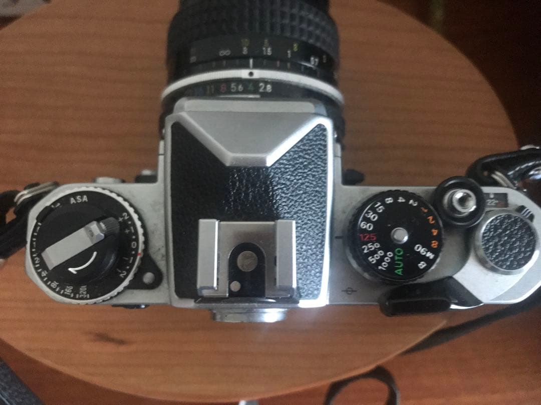 Nikon▪️No.300万番台▪️FEフィルムカメラ▪️52mmレンズ付▪️シルバー