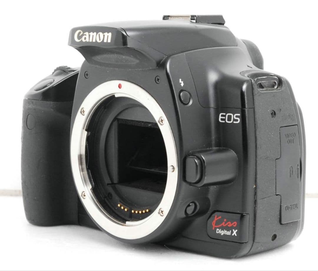 れいこ様CANON　EOS KissX ダブルレンズ　超望遠　一眼レフ　キャノン