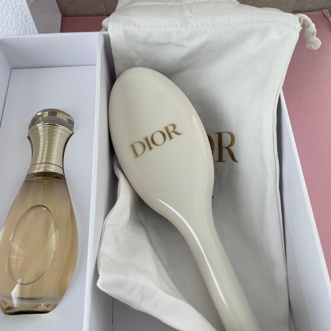 Dior プラチナ会員ギフト　ジャドールへアミスト＆ブラシ・ポーチと紙袋（小）