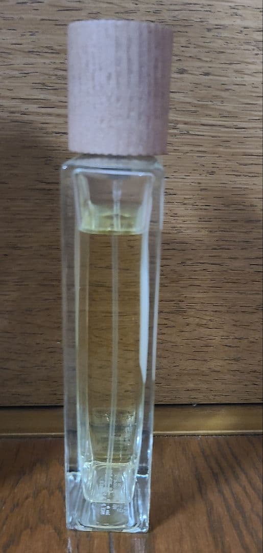 ロエベ　オードゥ　パルファン　001 ウーマン　100ml