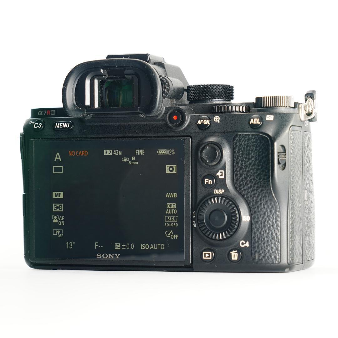 SONY α7RIII 4240万画素 レンズセット 差をつける 422