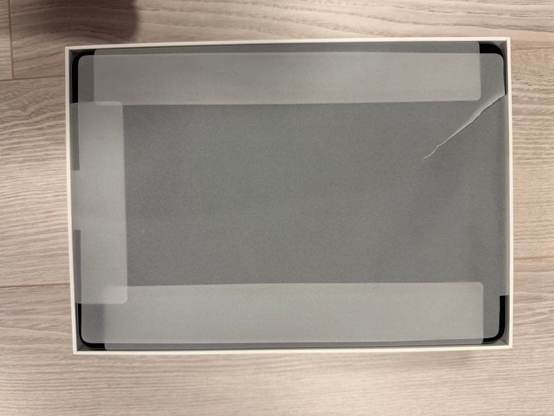 iPad ブラック 本体 充電器・ケーブル付き