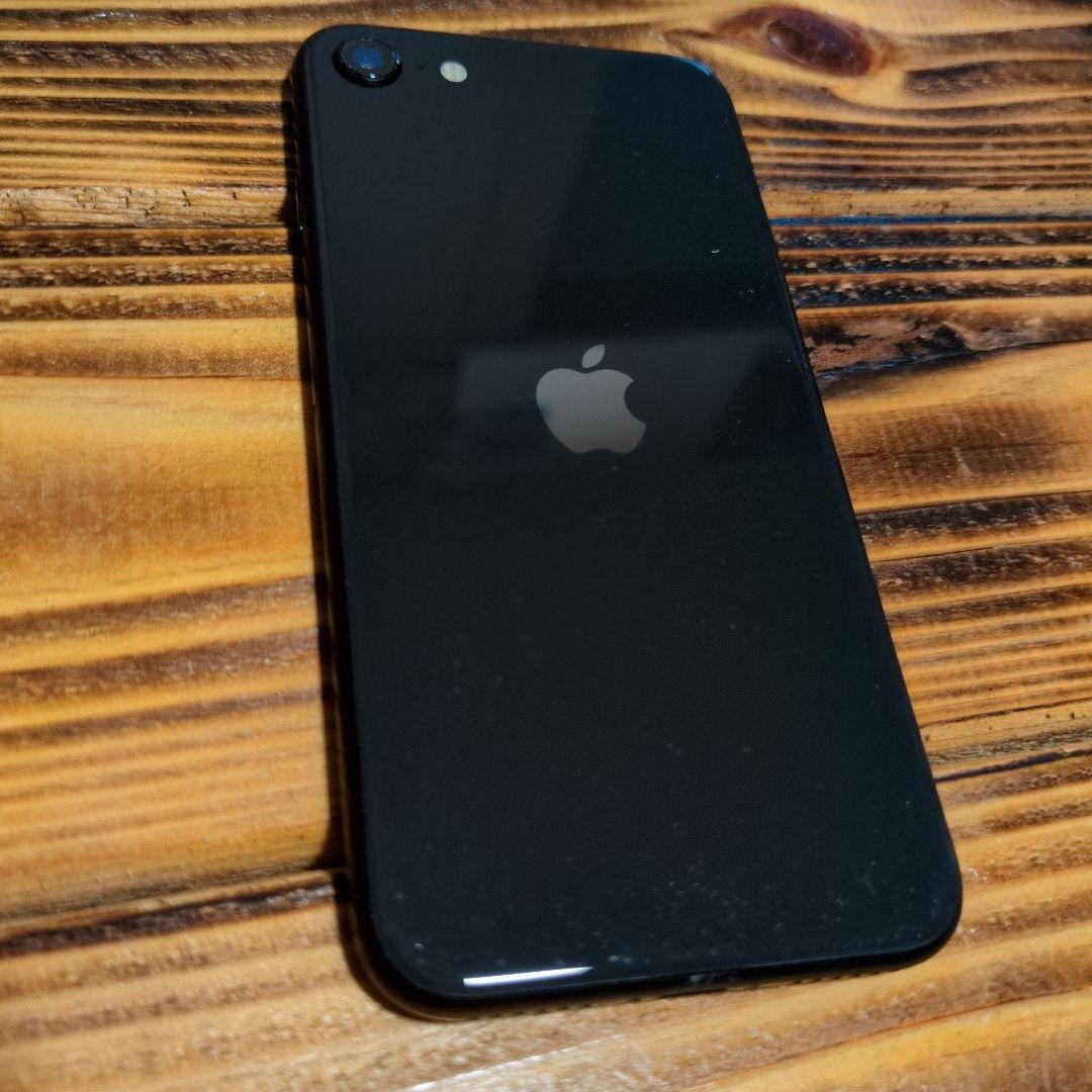 iPhone se2 64gb ブラック