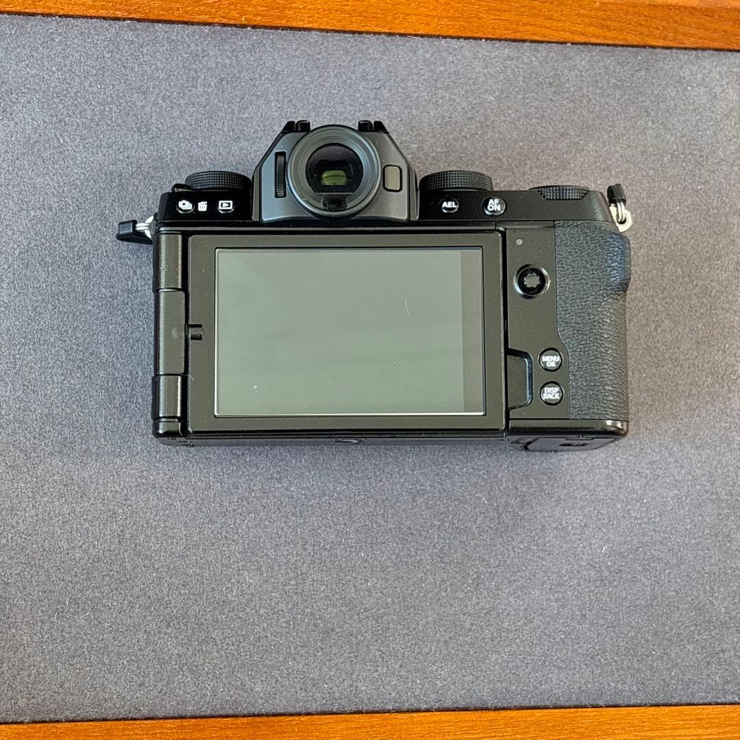 FUJIFILM XS10ボディ