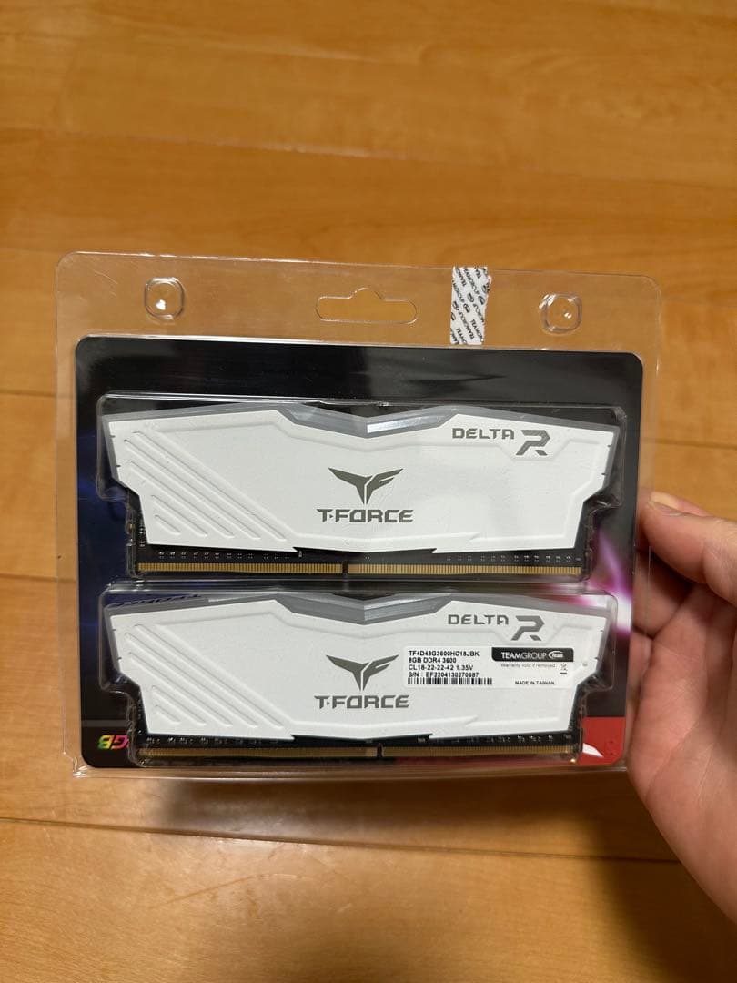 TEAM DELTA RGB DDR4 3600MHz 16GB 8GBx2枚