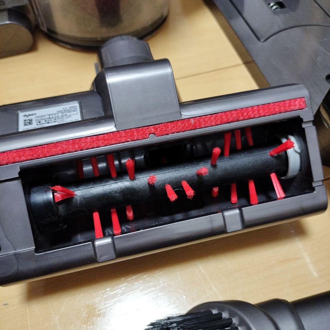 【訳あり】Dyson V6 スティッククリーナー 本体と付属品