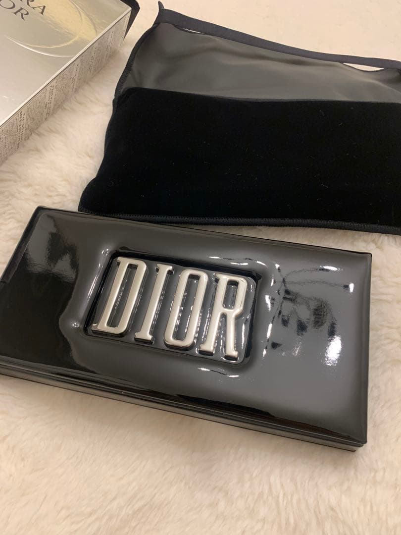 Dior Ultra Dior アイシャドウパレット