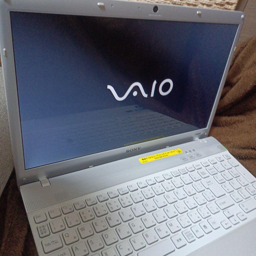 SONY VAIO VPCEB29FJ　ブルーレイ搭載