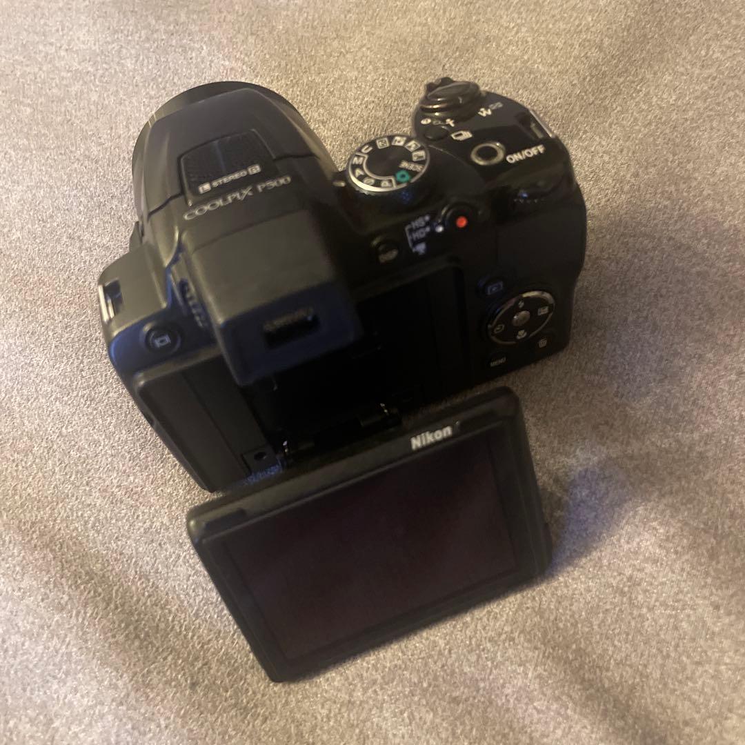 デジタルカメラ 58.Nikon COOLPIX P500