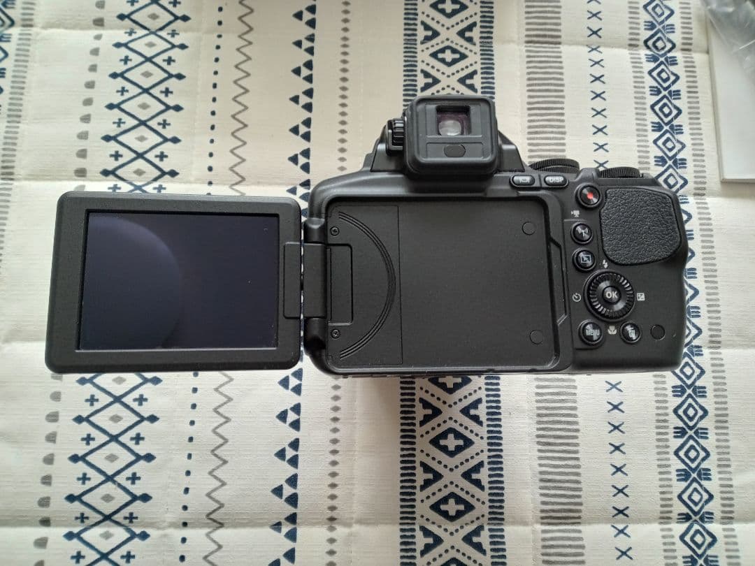 Nikon　COOLPIX　P900