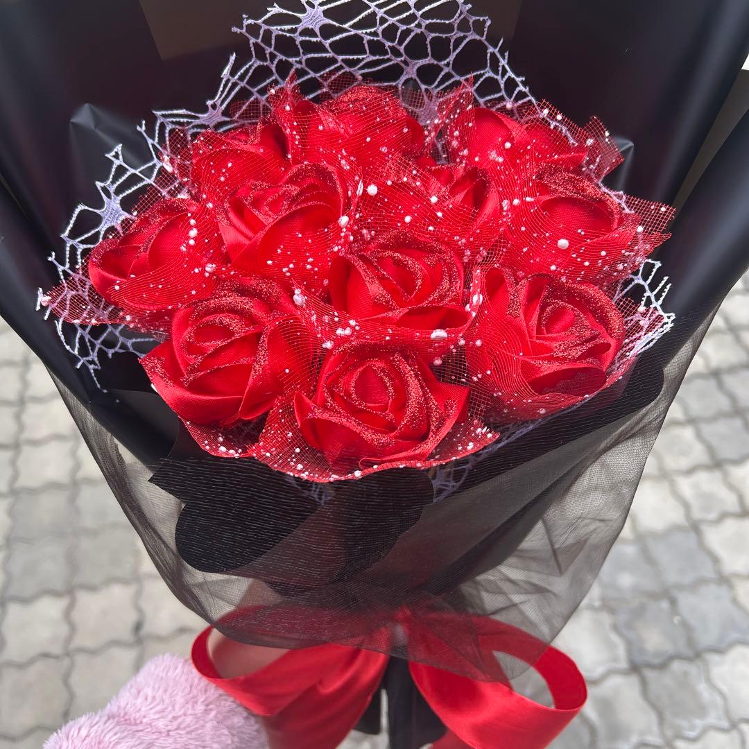 11本バラブーケ　ラメ付き❣️プレゼント枯れない花 永生バラ 特別な人へリボンバラ