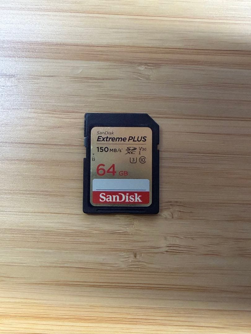 Nikon Z30 レンズキット16-50mm美品SDカード64GBつき