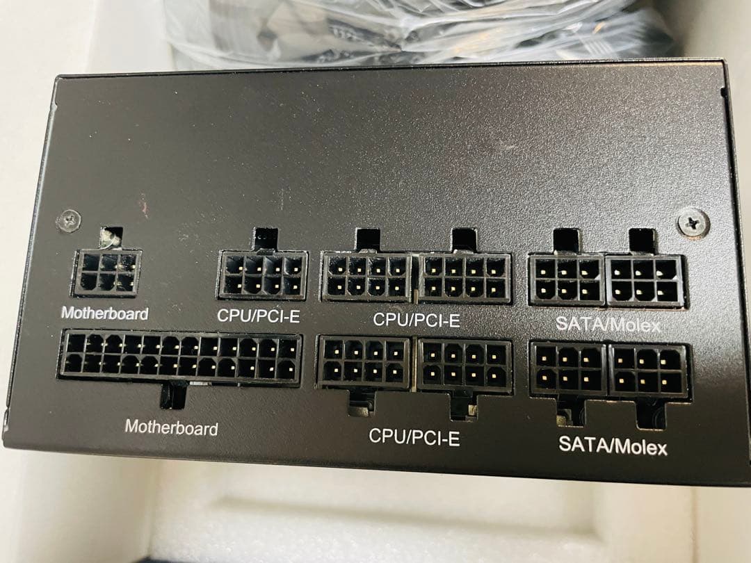 SilverStone DA850 850W 電源ユニット