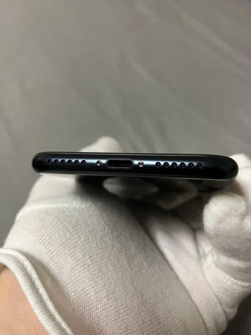 ケ*林様 Apple iPhone SE3 64GB simフリー バッテリー1