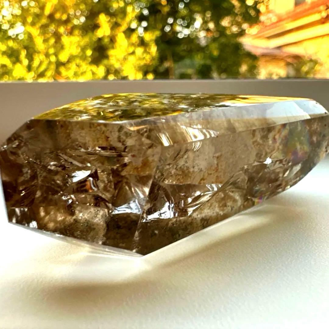 ルチル　スモーキー　ガーデン　虹　母岩つき　フリーフォーム　67.7g