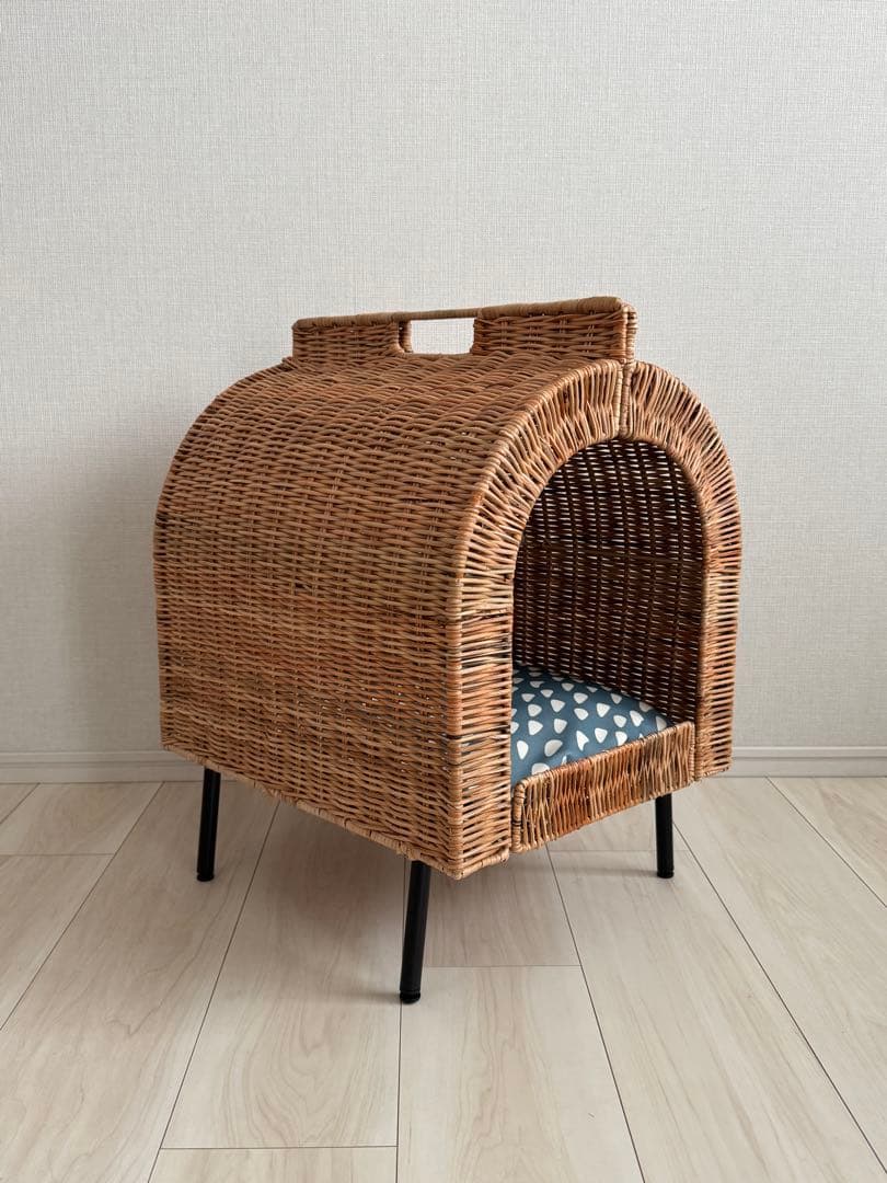 IKEA UTSADD ウートソッド　キャットハウス　クッション付