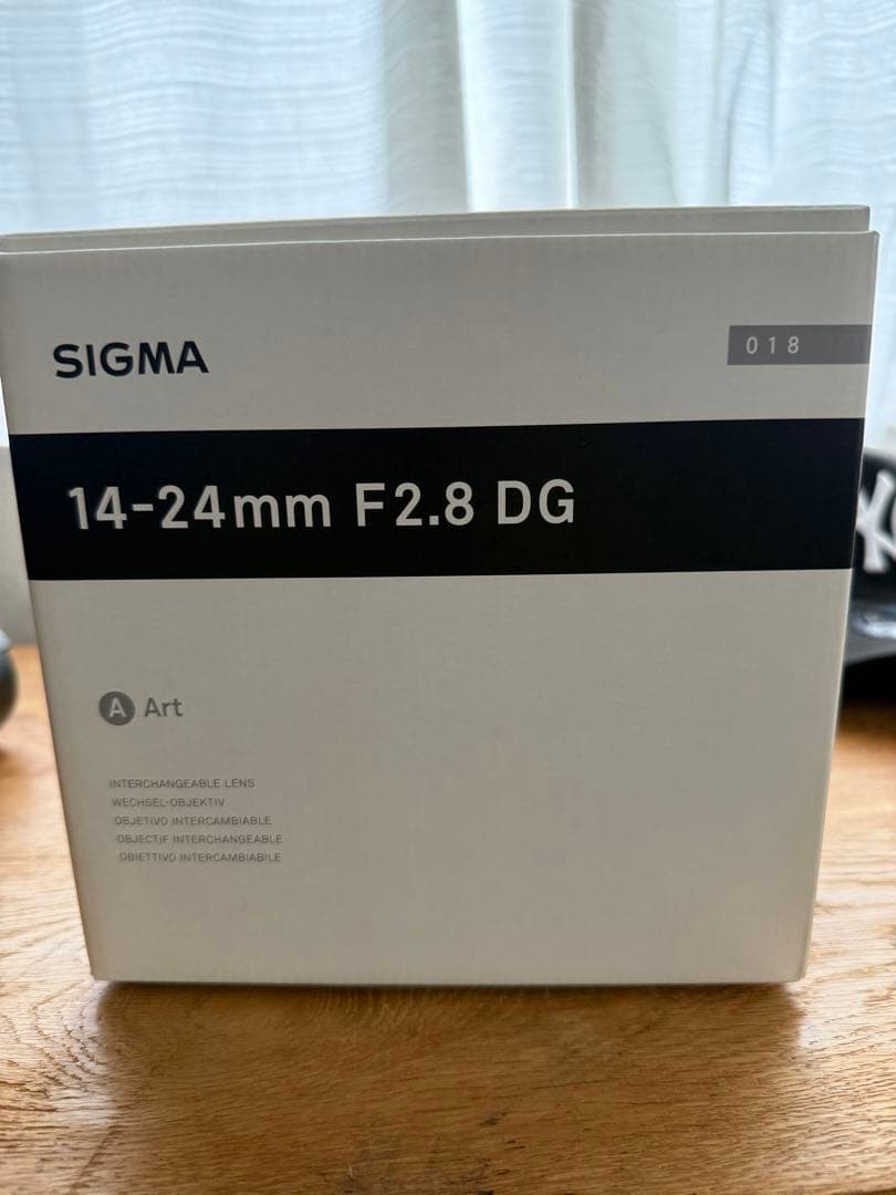 SIGMA 14-24mm F2.8 DG レンズ