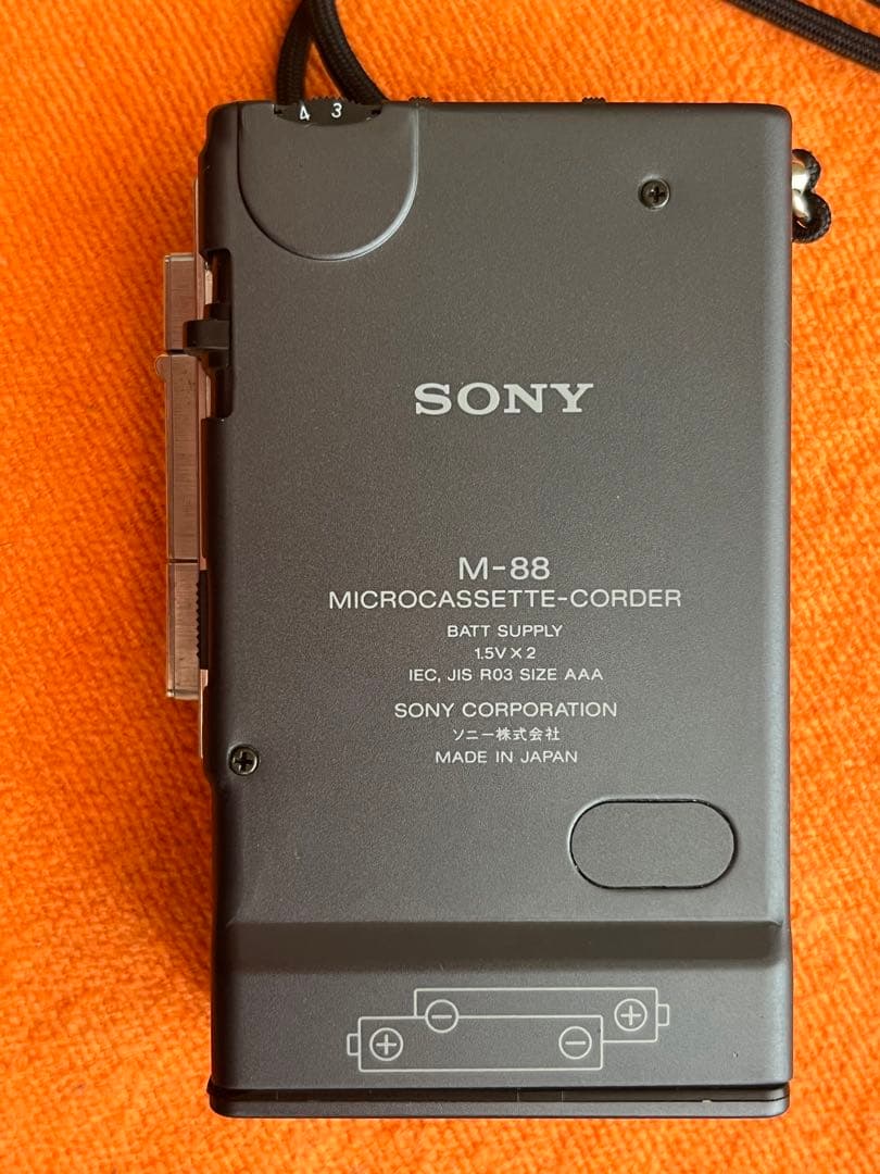 SONY マイクロカセットコーダー M-88 リモコン　イヤホン 說明書