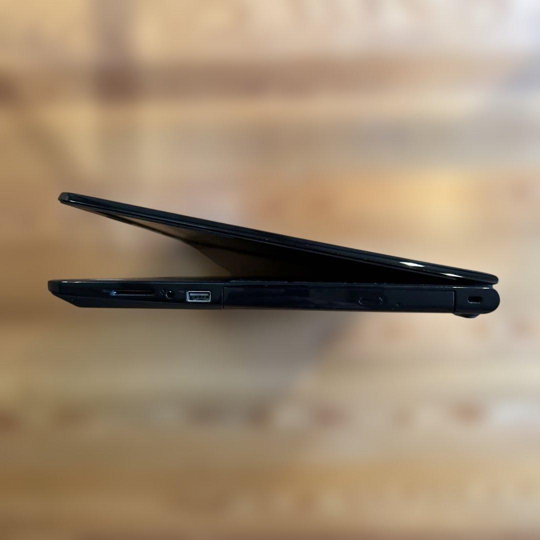 Windowsノート本体 DELL Inspiron 15 3567 Core i5