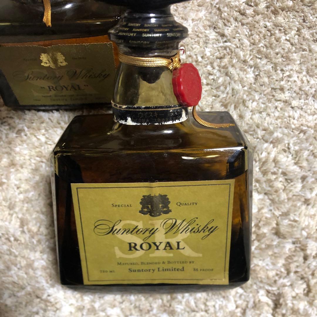 値下げしました！《未開封古酒》サントリーウイスキー ロイヤル750ml２本セット