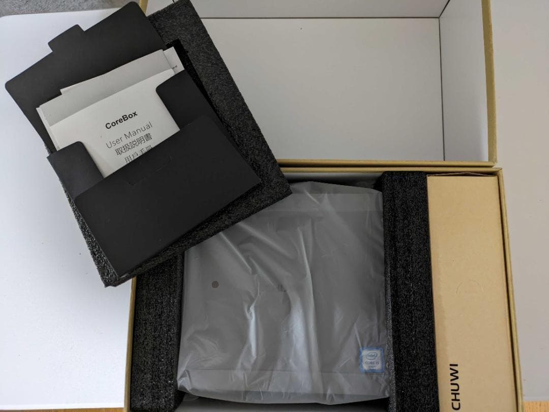 CHUWI CoreBox ミニPC i5-8259U 16GB+256GB