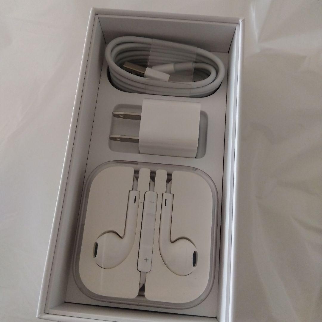 Apple iPhone SE ゴールド　64G SIMフリー
