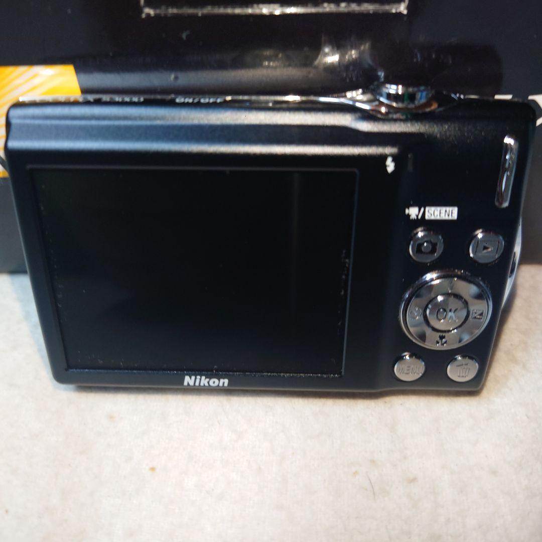 Nikon COOLPIX S3000・12.0メガピクセル デジタルカメラ