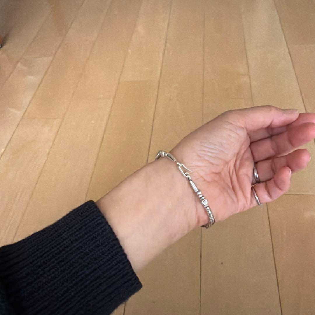 ▫️BR204▫️カレンシルバー　華奢な　5連　ブレスレット