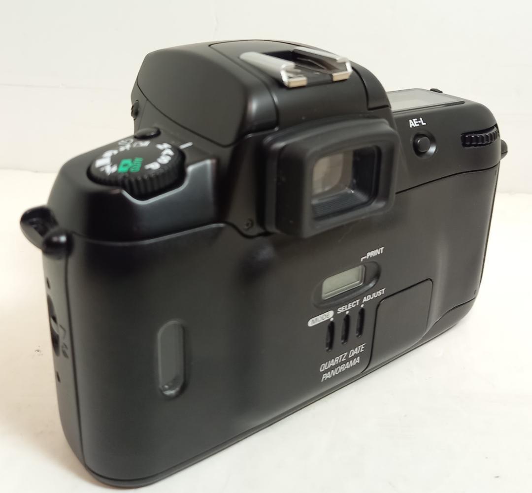 ★動作品★Nikon F60 一眼レフフィルムカメラ　説明書、ストラップ付属