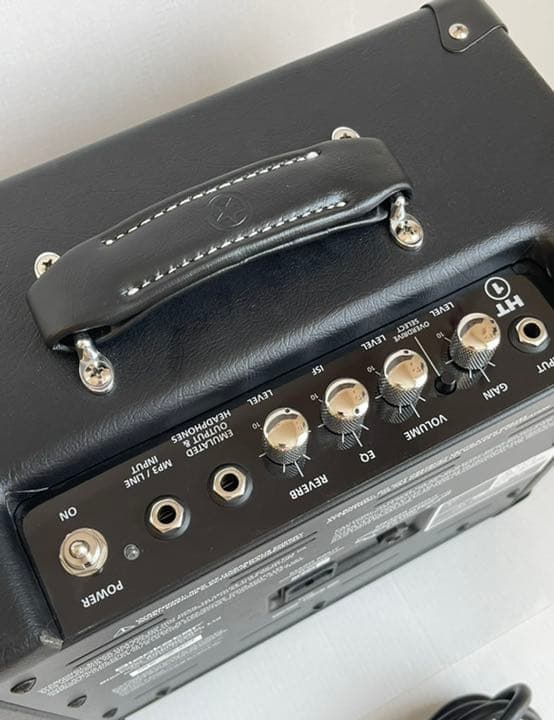 アンプ BLACKSTAR HT-1R Combo
