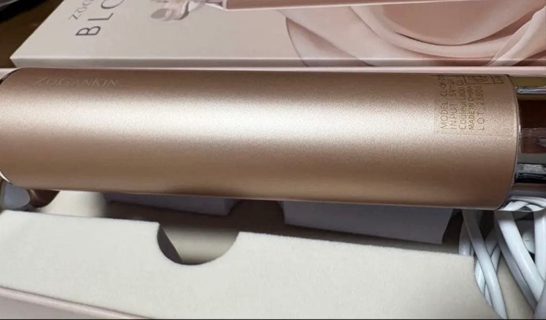 ZIGANZA BLOOM 美顔器