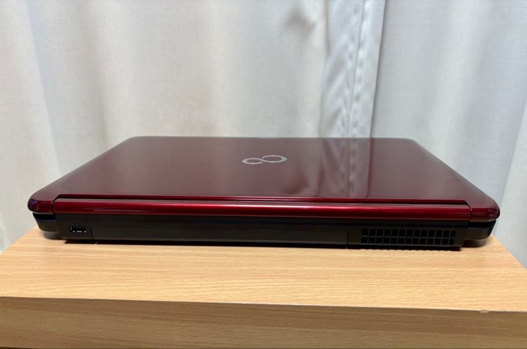 富士通 AH56/G i7 RAM 8GB SSD 500GB ジャンク
