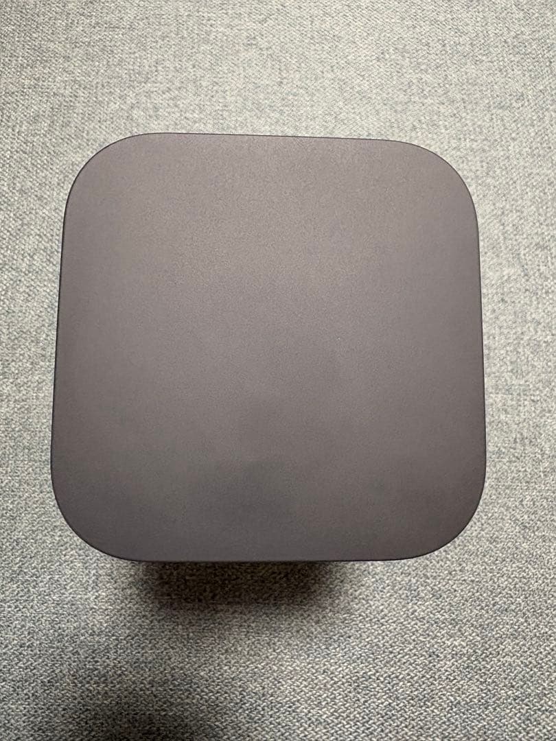 ドコモ5G HR02 docomo